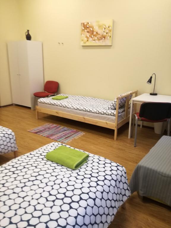 25 Hours Hostel Вильнюс Экстерьер фото