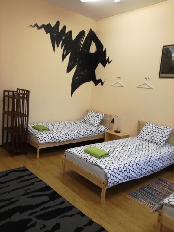 25 Hours Hostel Вильнюс Экстерьер фото